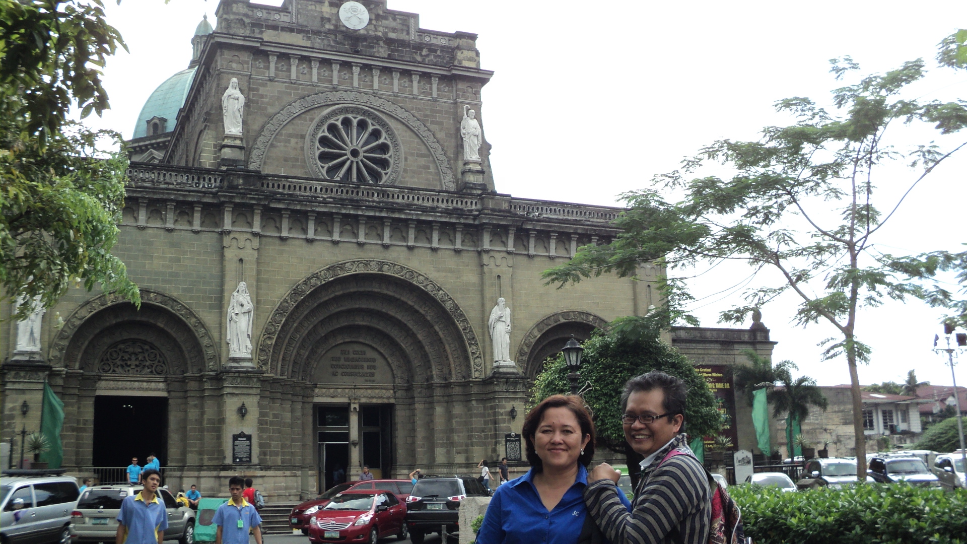 25 Katedral Manila